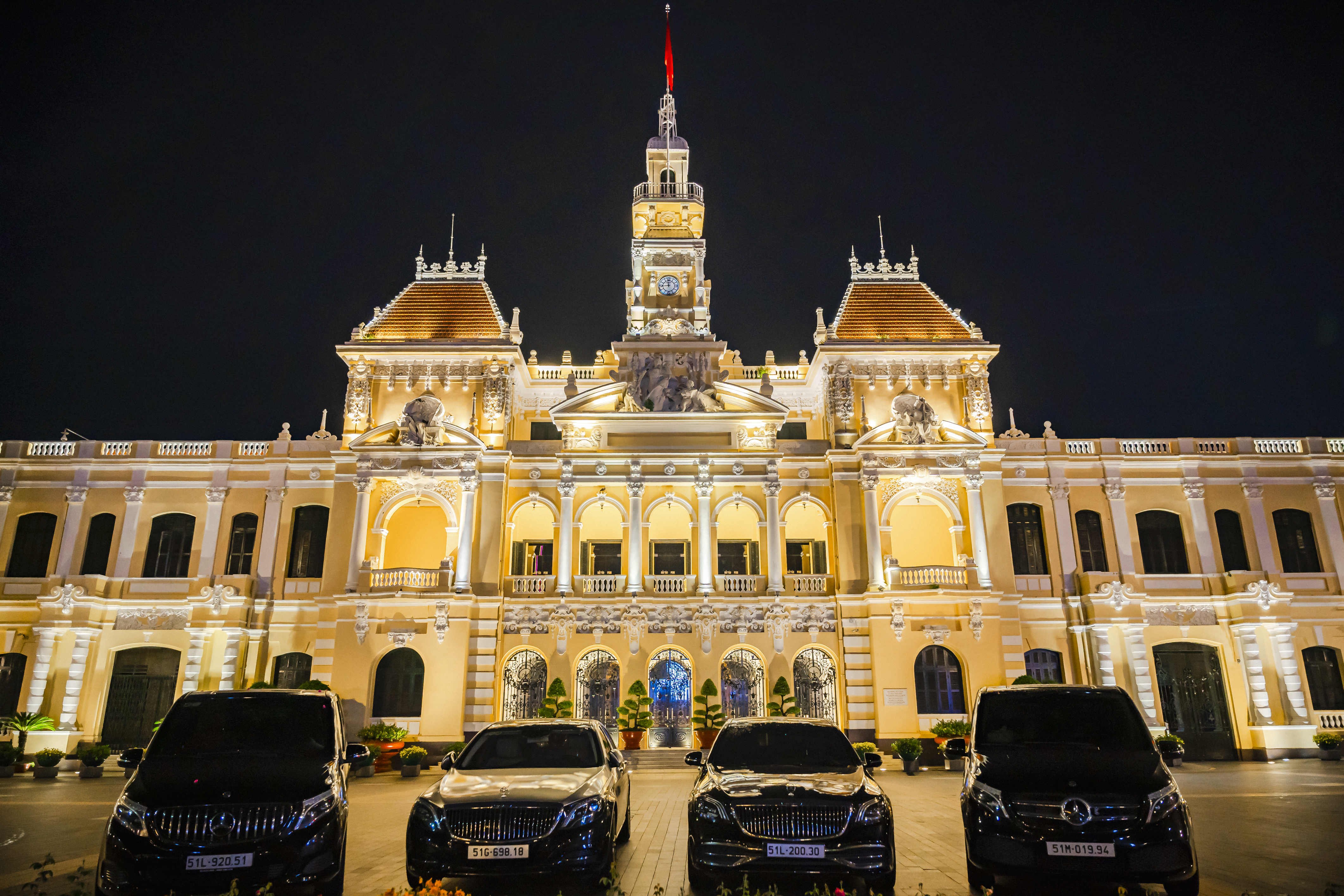 Mercedes Luxury Service